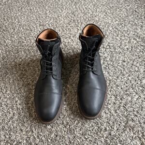 Florsheim Men’s Lodge Cap Toe Boot Black Size 11 M Lace Up Zip Comfort Lug Sole